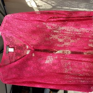 Raspberry Duster, 2X Great for travel Petra Fashions NEW crochet, button closure